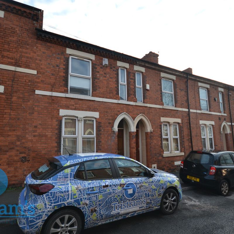 4 Bed Mid Terraced House - £432pw Sneinton