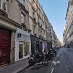 Rent 4 bedroom apartment of 63 m² in Paris 9eme Arrondissement