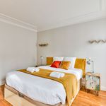 Rent 3 bedroom apartment of 46 m² in Saint-Mandé