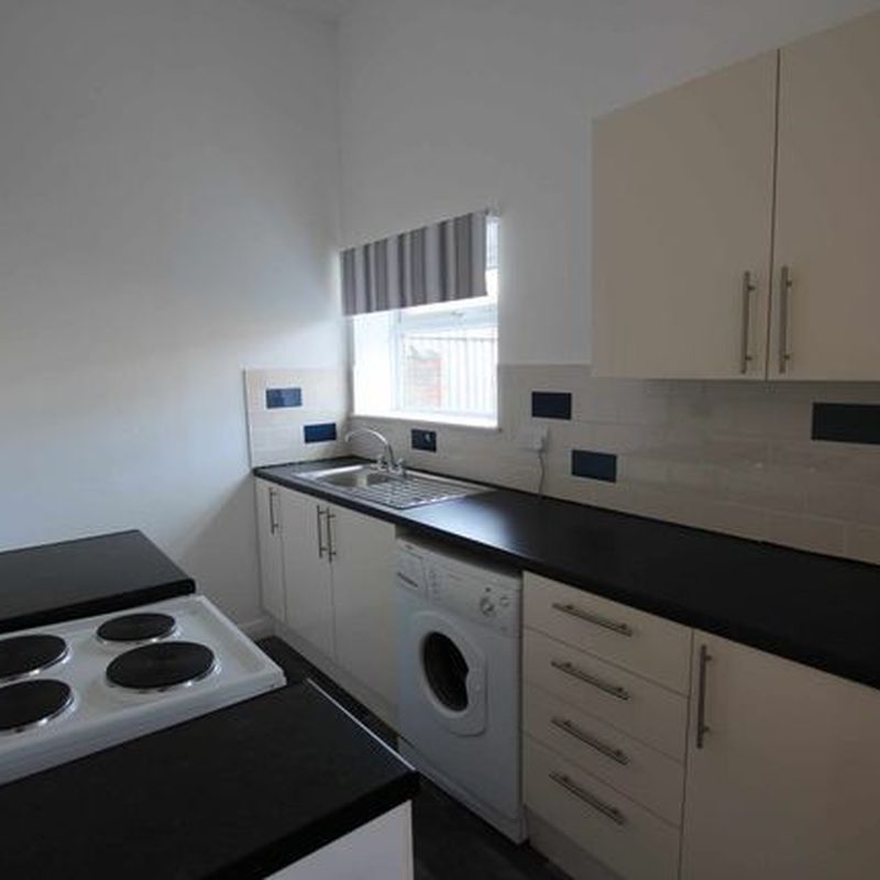 Flat to rent in Spring Street, Stockton-On-Tees TS18 Newtown