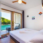 Najam 2 spavaće sobe stan od 75 m² u Novigrad
