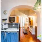 Affitto 1 camera appartamento di 37 m² in Napoli