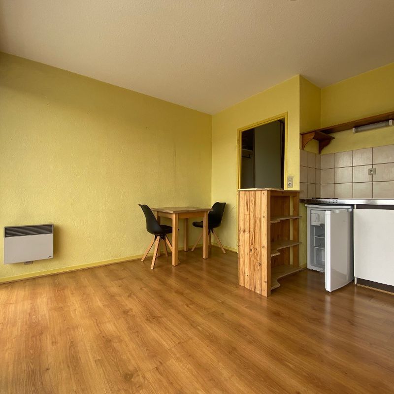 En location Appartement 1 pièce 24 m Besançon