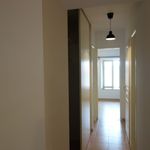 Rent 2 bedroom apartment of 68 m² in Eyguières