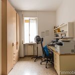 Rent 5 bedroom apartment of 100 m² in Verona