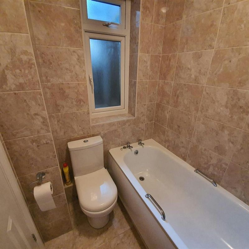 Studio flat to rent on Terrace Road Bournemouth,  BH2