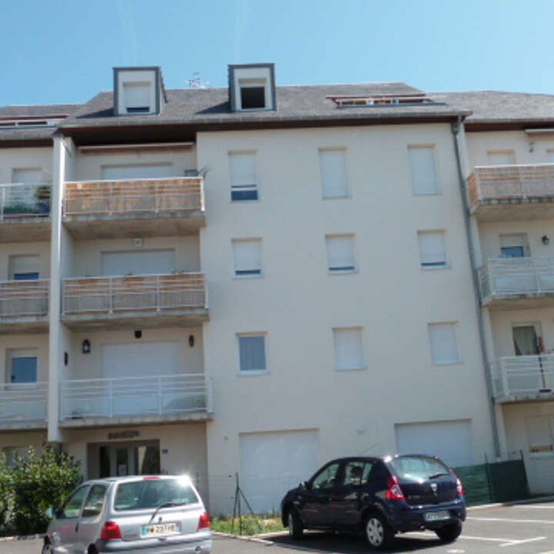 Location appartement 1 pièce 23 m² Onet-le-Château (12000) Sébazac-Concourès