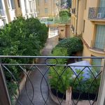 Rent 1 bedroom apartment of 600 m² in Nice