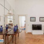 Affitto 5 camera appartamento di 151 m² in Roma