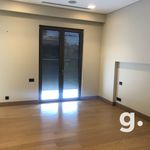 Rent 3 bedroom apartment of 230 m² in Kifisia
