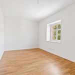 Rent 5 bedroom apartment of 137 m² in Rochlitz
