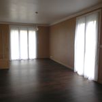 Rent 4 bedroom house of 102 m² in Saint-Yrieix-la-Perche