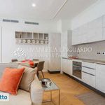 Rent 2 bedroom apartment of 65 m² in Milano