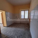 Rent 5 bedroom house of 413 m² in Maddaloni