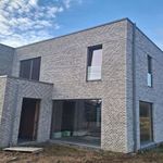 Rent 3 bedroom house of 130 m² in Beringen