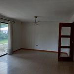 Rent 4 bedroom house of 250 m² in Colina