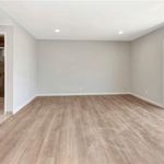 Rent 4 bedroom apartment of 203 m² in Fullerton