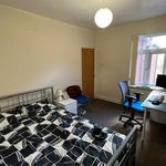 Rent 2 bedroom student apartment in Leicester