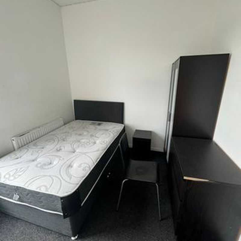 Shared accommodation to rent in Newlands Road, Middlesbrough TS1