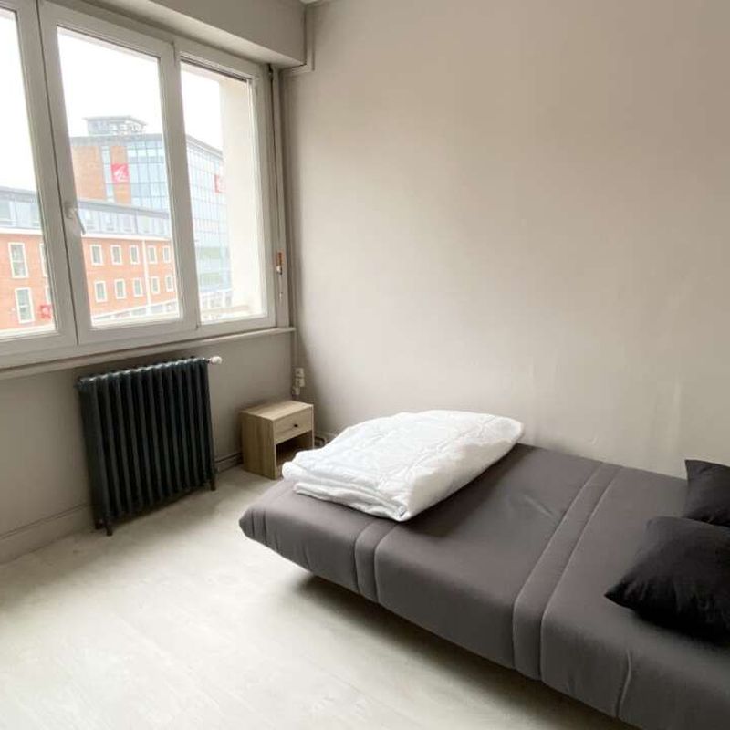 Location appartement 1 pièce 11 m² Lens (62300)