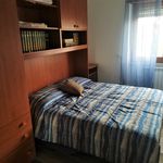 Affitto 2 camera appartamento di 107 m² in Montegiorgio