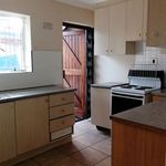 Rent 3 bedroom house of 470 m² in Cape Town