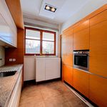 Wynajmij 6 sypialnię dom z 220 m² w Bielawa