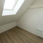 Rent 3 bedroom apartment of 76 m² in Prunay-en-Yvelines