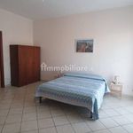 Rent 3 bedroom apartment of 150 m² in Locri