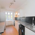 Rent 3 bedroom flat in Beckenham