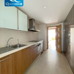 Rent 2 bedroom apartment of 98 m² in Alicante