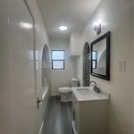 Rent 3 bedroom house of 176 m² in Long Beach