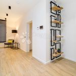 Rent 6 bedroom house of 370 m² in Splitsko-dalmatinska