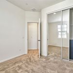 Rent 4 bedroom apartment of 173 m² in Buena Park