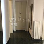 Najam 3 spavaće sobe stan od 108 m² u Rijeka