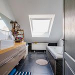 Rent 2 bedroom apartment of 128 m² in Bassenge