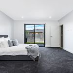 Rent 7 bedroom house in Sydney