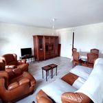 Rent 4 bedroom apartment of 90 m² in Millau
