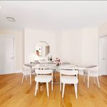 Rent 3 bedroom apartment of 149 m² in New York