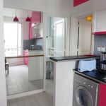 Appartement de 67 m² avec 2 chambre(s) en location à Paris