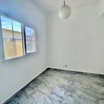 Rent 3 bedroom house of 311 m² in Dubai