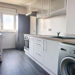 Rent 3 bedroom apartment of 62 m² in Saint-Yaguen
