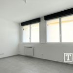 Rent 1 bedroom apartment of 40 m² in La Tour-de-Salvagny