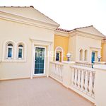 Rent 1 bedroom house of 180 m² in Dubai