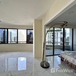 Rent 4 bedroom apartment of 300 m² in Khlong Tan Nuea