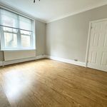 Rent 4 bedroom apartment in Dronfield