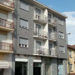 Affitto 3 camera appartamento di 80 m² in Settimo Torinese