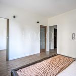 Wynajmij 2 sypialnię apartament z 80 m² w Warszawa