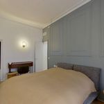 Rent 6 bedroom apartment of 145 m² in Paris