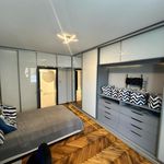 Rent 5 bedroom apartment of 142 m² in Poznań
